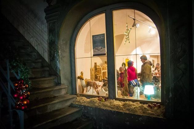 Schaufenster Weihnachtshaus