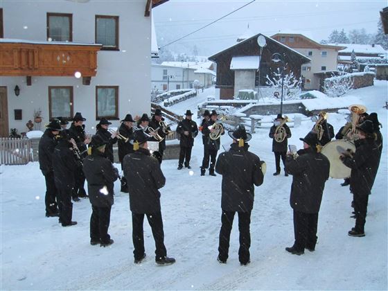Silvesterspielen Musikkapelle Roppen