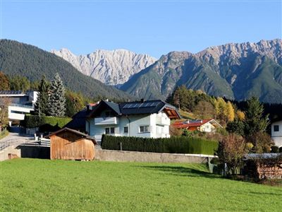 landhaus-frisch-aussenansicht-sommer