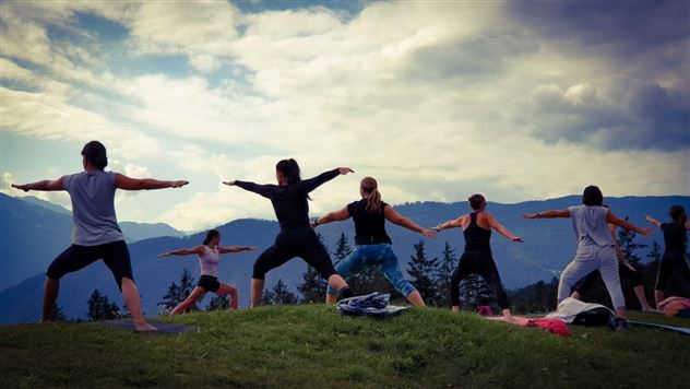 Hiking & Yoga Almenrunde