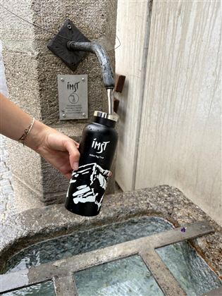 Thermo Trinklfasche schwarz brunnen