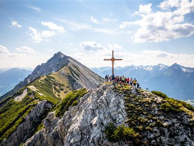 12H Wander Challenge