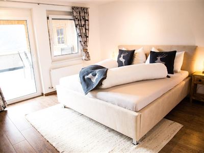 Apartment, bath, toilet, quiet