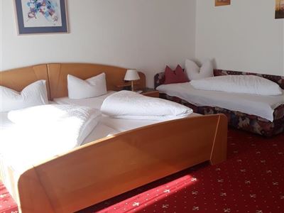 Triple room, shower, toilet, balcony