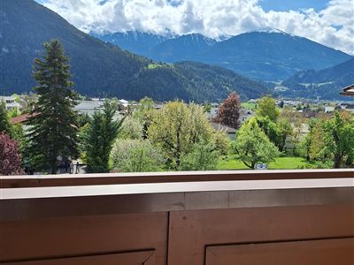 Double room, shower or bath, toilet, standard