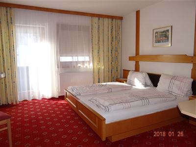 Double room, shower, toilet, balcony