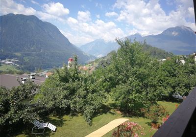 Aussicht vom Balkon Richtung Dorf