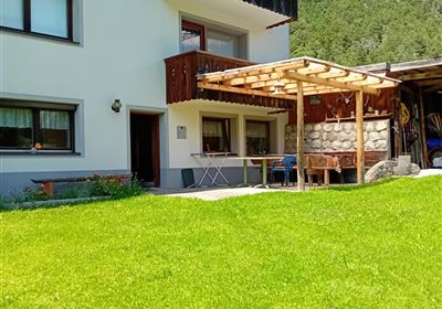 Haus Hammerle_Aussenansicht Sommer