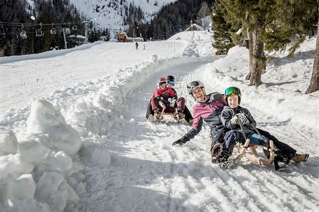 2018-Skifahren-Wintershooting-Hoch-Imst-©Rudi Wyhlidal_bearbeitet (95).jpg