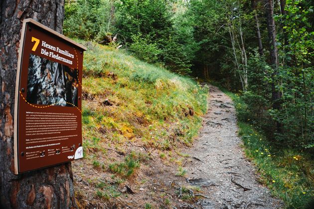 2026-Tarrenz-Hexenlehrpfad ©Imst Tourismus-11.jpg