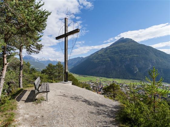 Imst_Wetterkreuz-1.jpg