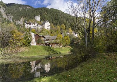 Schloss-Fernstein-1-4.jpg